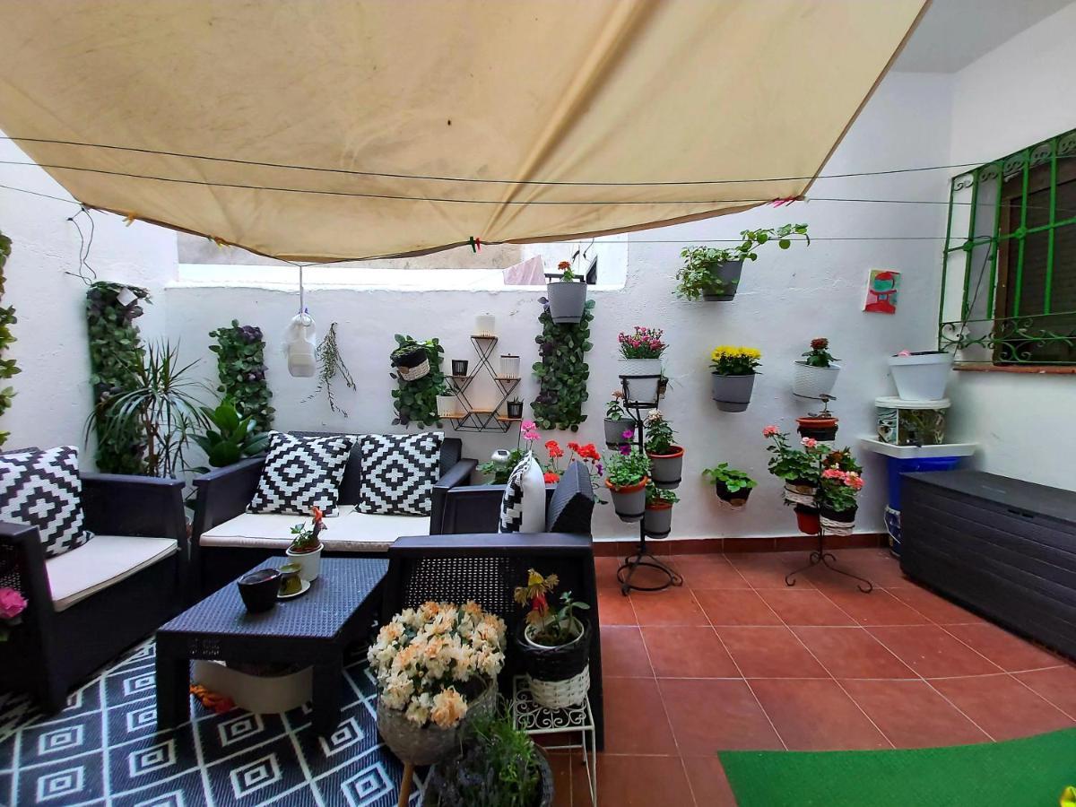 Casa De Ciss Apartment Madrid Luaran gambar
