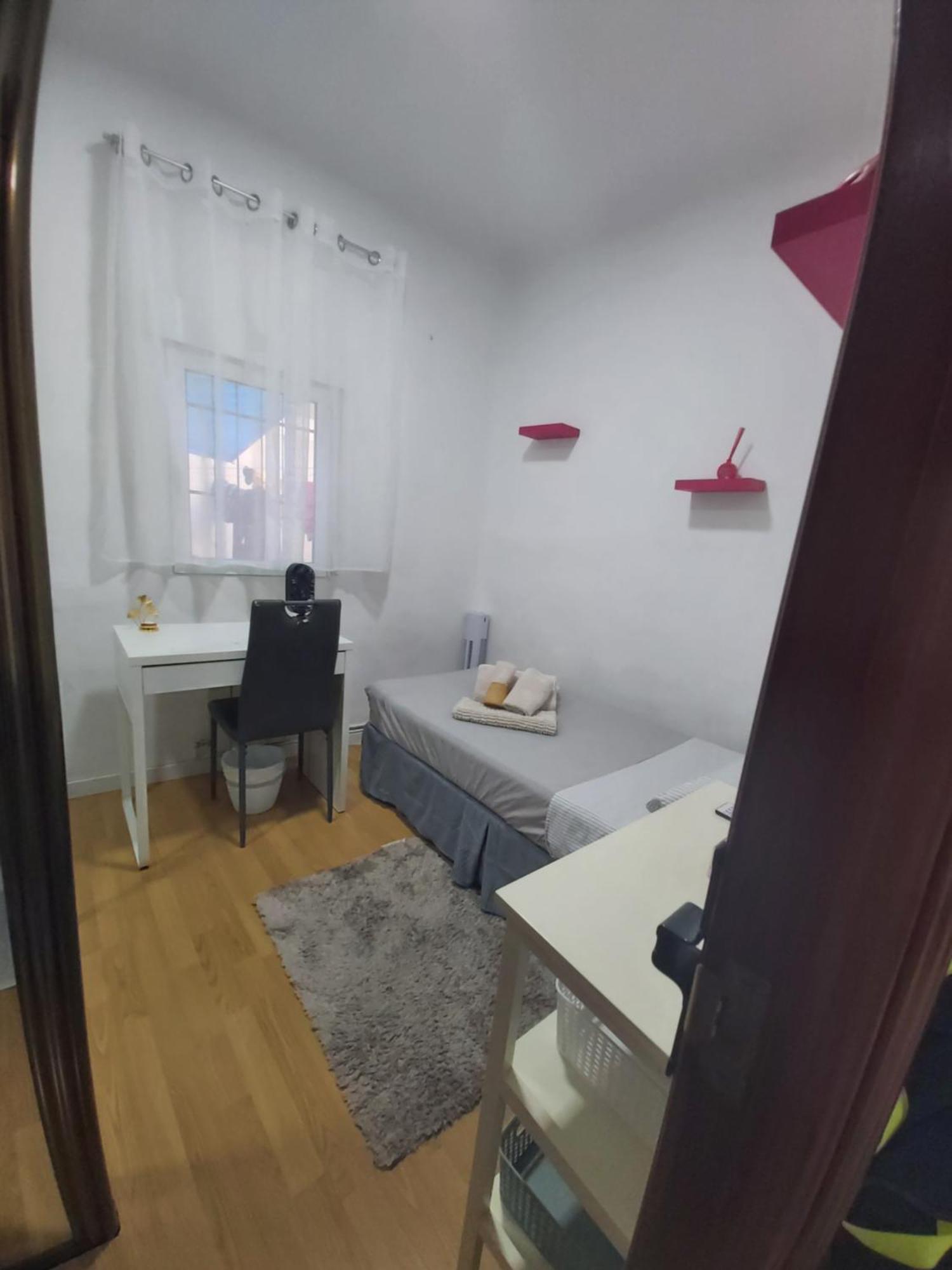 Casa De Ciss Apartment Madrid Luaran gambar